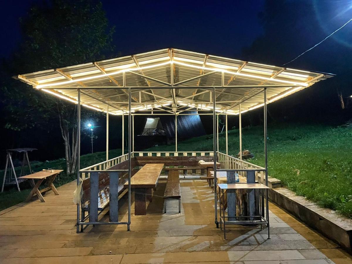 Glamping Wolf Mount Villa Margahovit Стая снимка