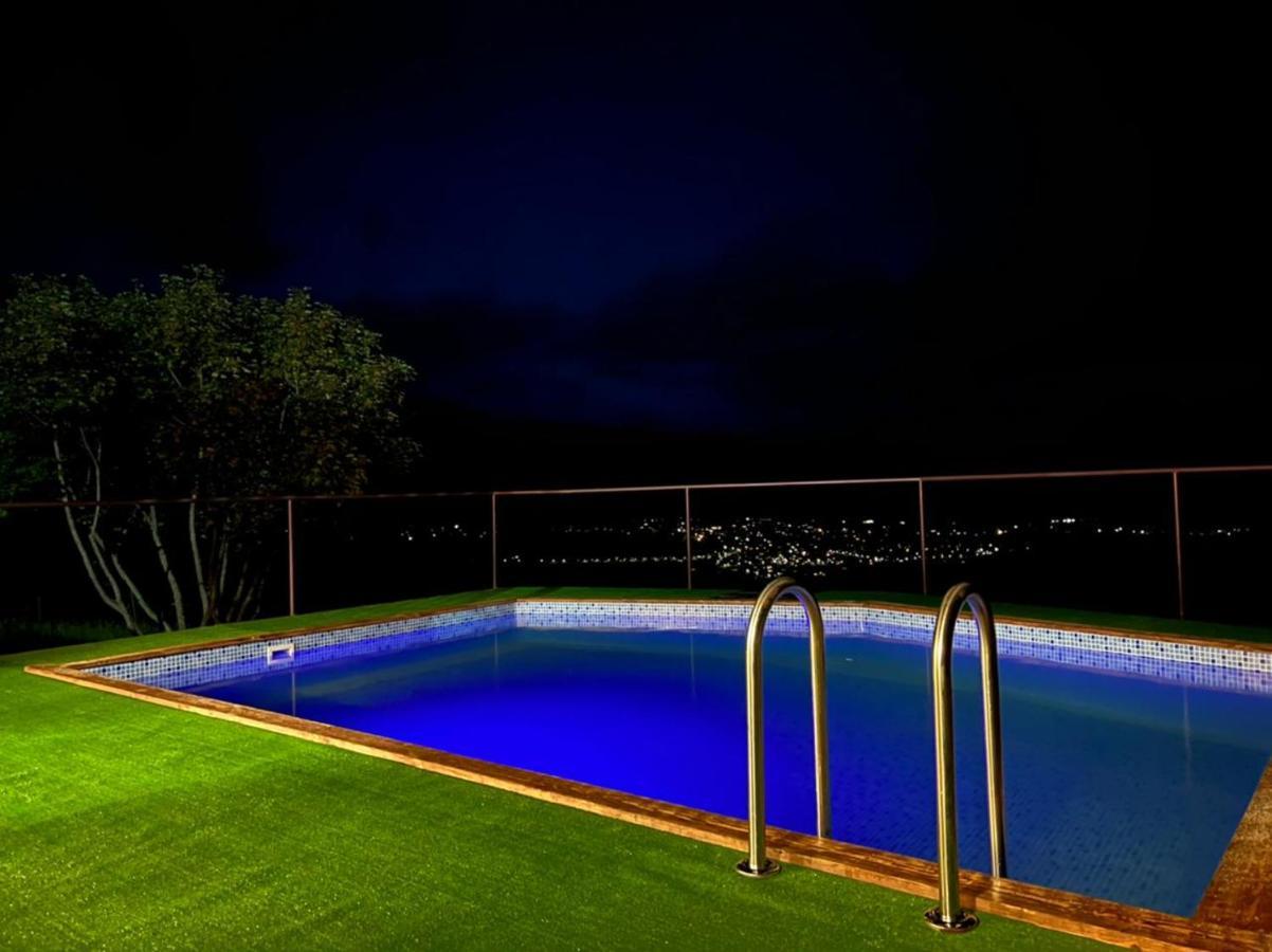 Glamping Wolf Mount Villa Margahovit Екстериор снимка