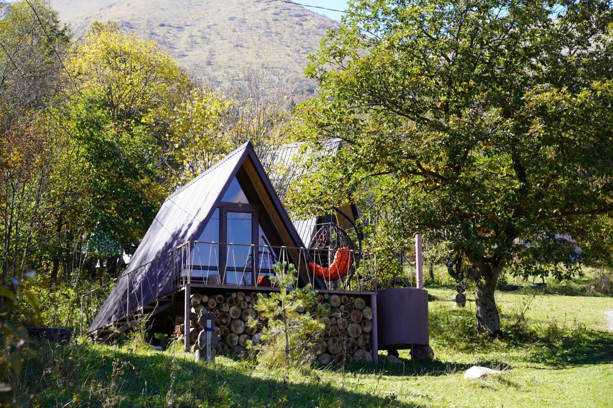 Glamping Wolf Mount Villa Margahovit Екстериор снимка